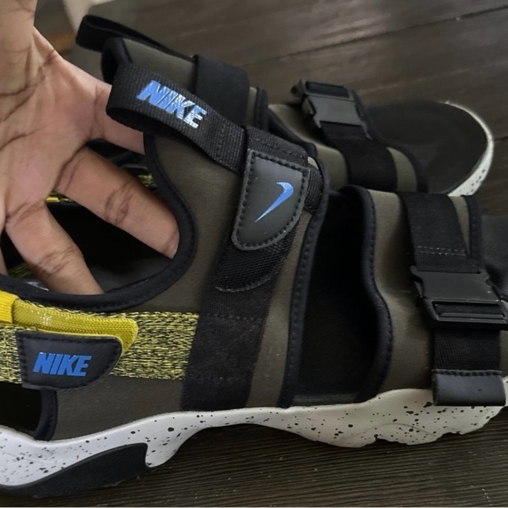 Nike Black and Yellow Sandals